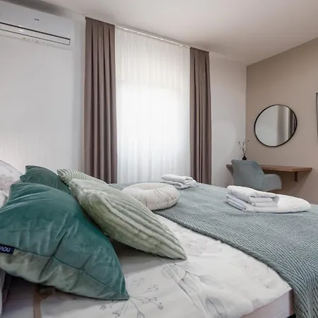 Luxe بيت للعطل *