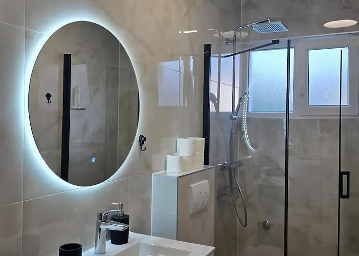 Luxe * Posedarje